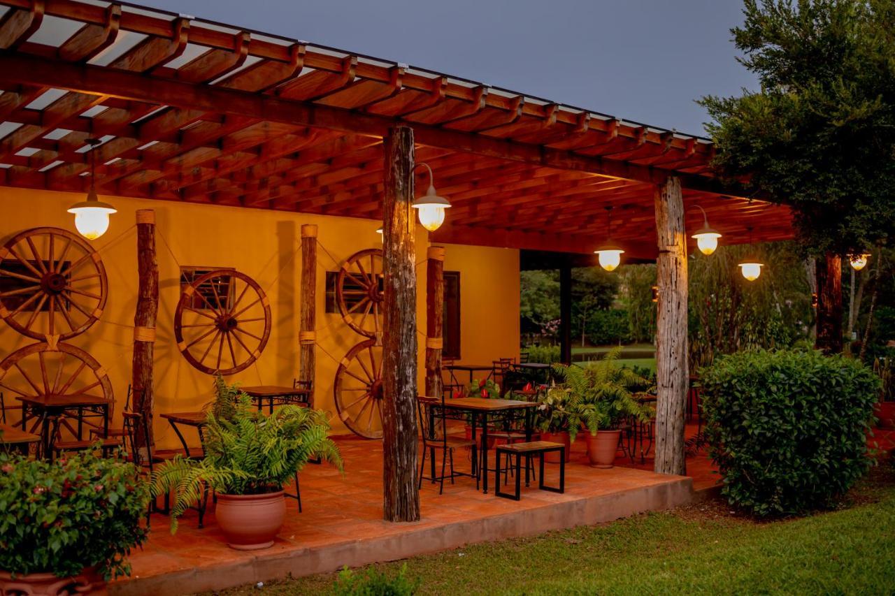 Cassorova Resort E Ecoturismo Brotas Exterior photo